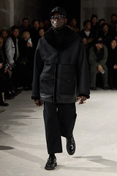 Look 40